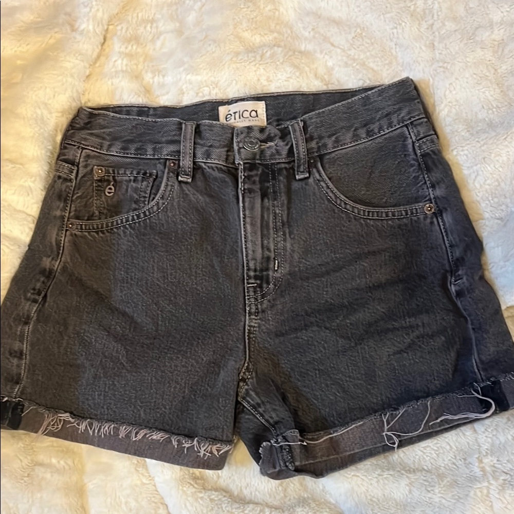 EUC Sz 25 Etica Frayed Charcoal Gray Denim Women’s Shorts